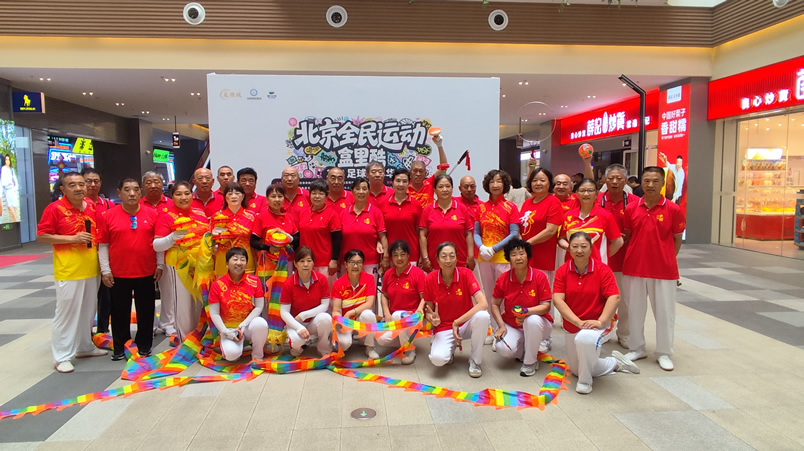 大合影-1.jpg 大合影-1.jpg