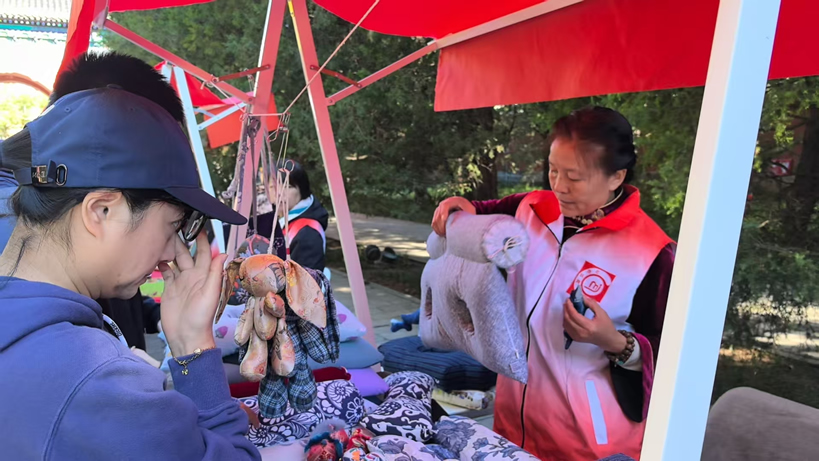 李拍玲珑枕-1.jpg 李拍玲珑枕-1.jpg